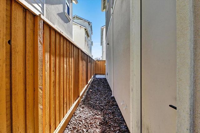 37532 Bay Crest Road, Newark, CA 94560