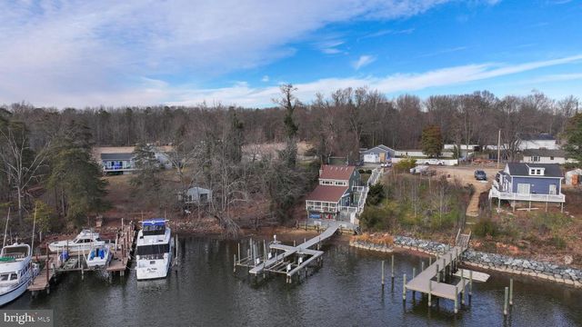 811 N LONG COVE RD, Glen Burnie, MD 21060