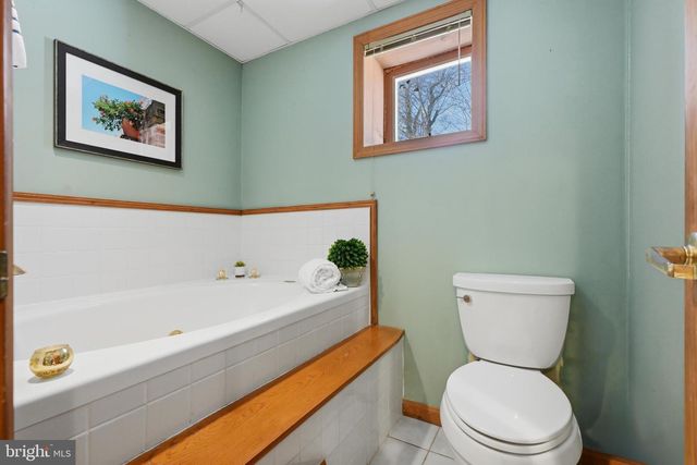 811 LONG COVE RD, Glen Burnie, MD 21060