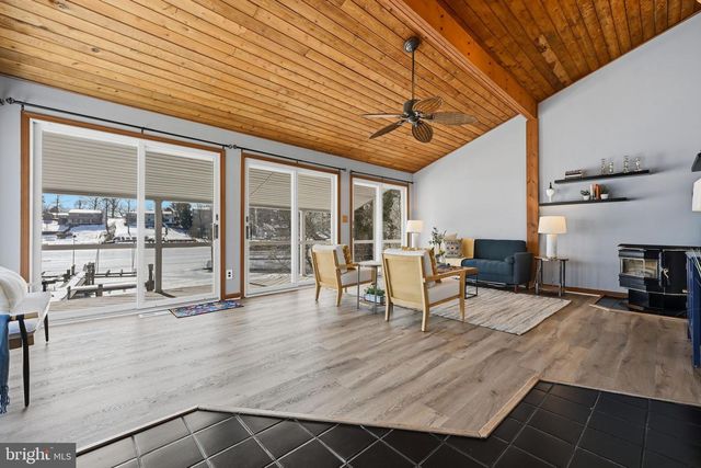 811 LONG COVE RD, Glen Burnie, MD 21060