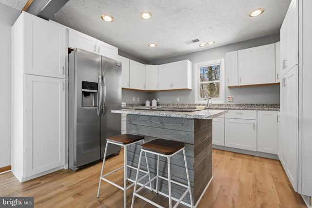 811 LONG COVE RD, Glen Burnie, MD 21060