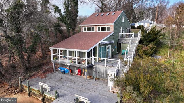 811 N LONG COVE RD, Glen Burnie, MD 21060