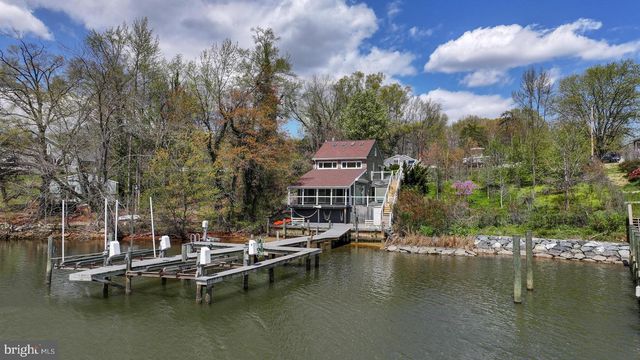 811 LONG COVE RD, Glen Burnie, MD 21060