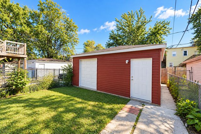6613 S Vernon Avenue, Chicago, IL 60637