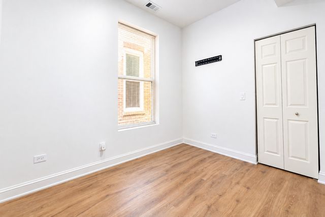 6613 S Vernon Avenue, Chicago, IL 60637
