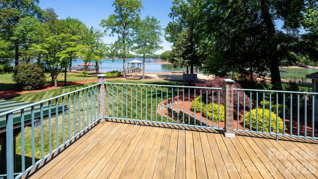 170 Malibu Road, Mooresville, NC 28117