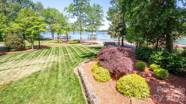 170 Malibu Road, Mooresville, NC 28117