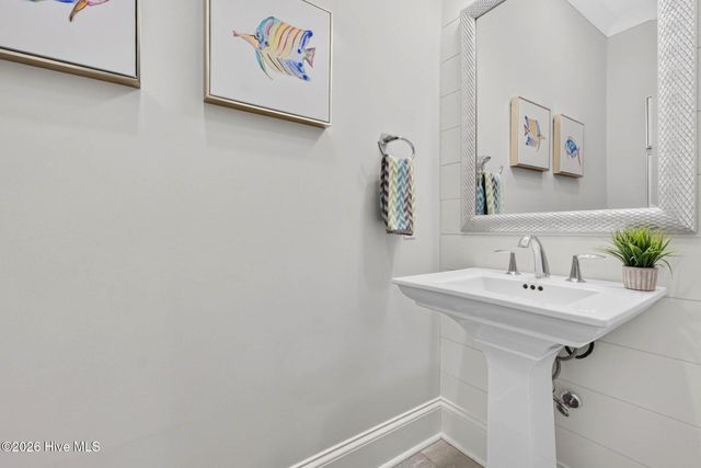 81 W 2nd Street, Ocean Isle Beach, NC 28469