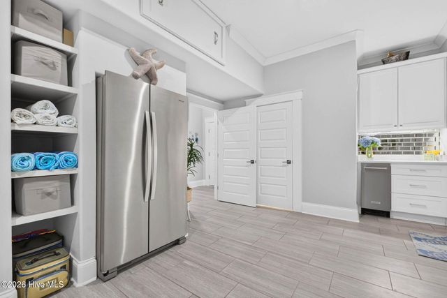 81 W 2nd Street, Ocean Isle Beach, NC 28469