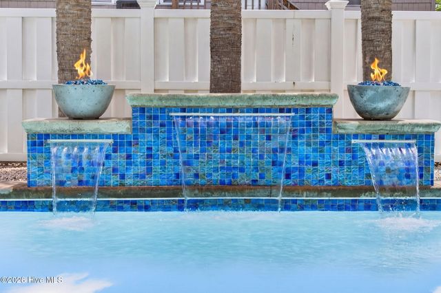 81 W 2nd Street, Ocean Isle Beach, NC 28469