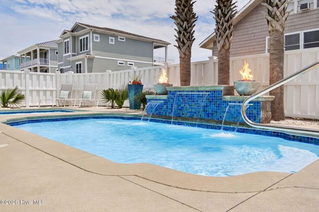 81 W 2nd Street, Ocean Isle Beach, NC 28469