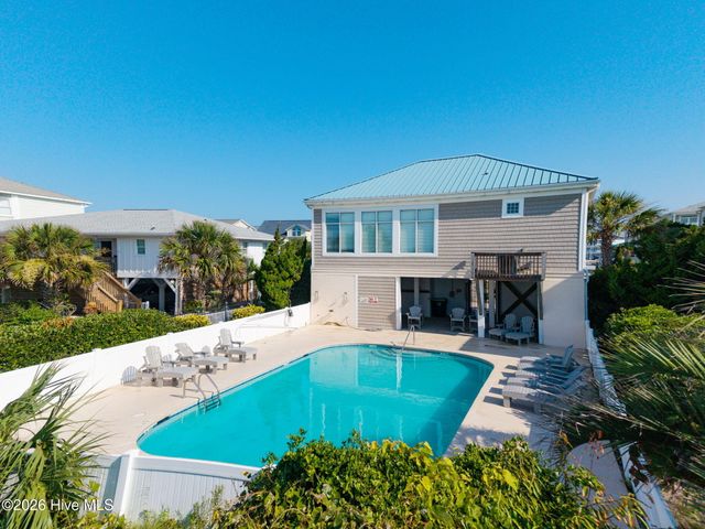 81 W 2nd Street, Ocean Isle Beach, NC 28469