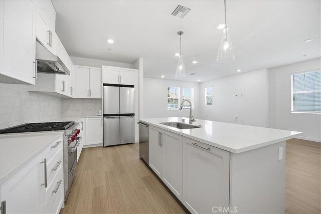 2378 Channel Drive 105, Ventura, CA 93003