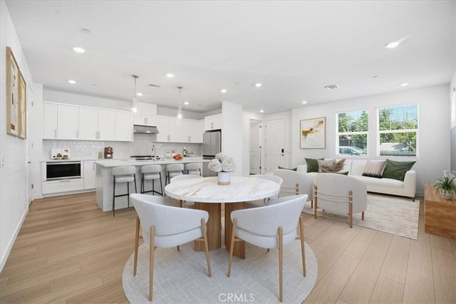 2378 Channel Drive 105, Ventura, CA 93003