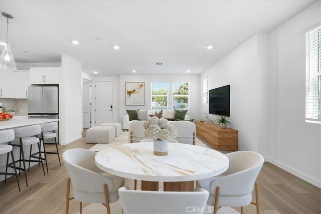 2378 Channel Drive 105, Ventura, CA 93003