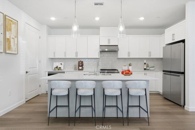 2378 Channel Drive 105, Ventura, CA 93003