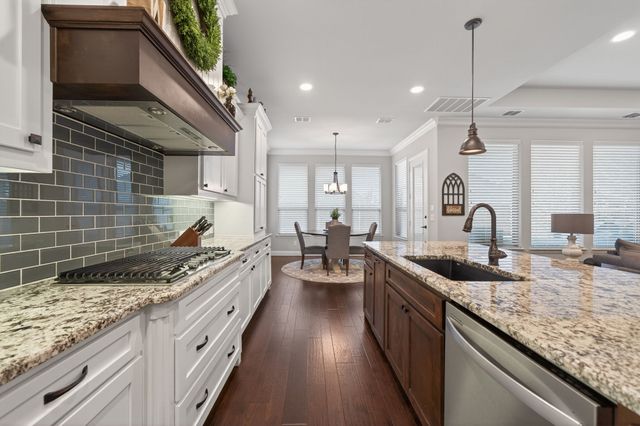 816 Lazy Brooke Drive, Rockwall, TX 75087