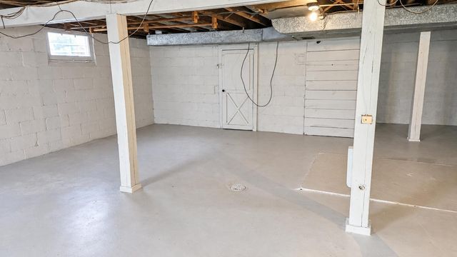 3666 Van Buren Street, Gary, IN 46408