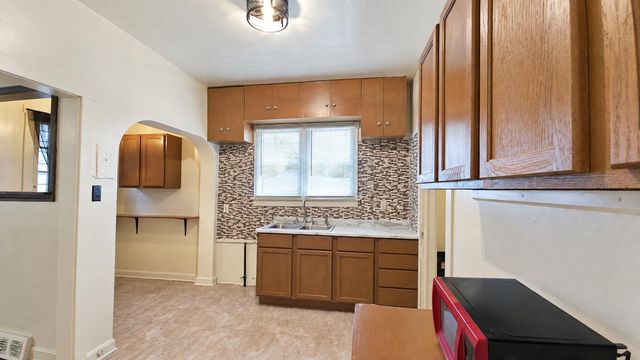 3666 Van Buren Street, Gary, IN 46408
