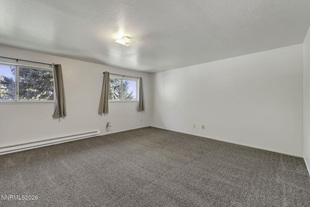 Image 31 of property listing at 1051 Riverview Drive, Gardnerville, NV 89460