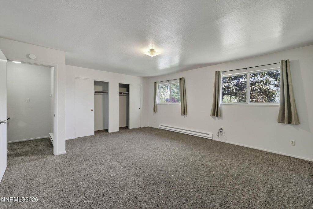 Image 34 of property listing at 1051 Riverview Drive, Gardnerville, NV 89460