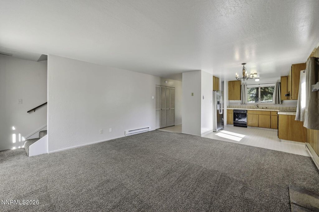 Image 8 of property listing at 1051 Riverview Drive, Gardnerville, NV 89460