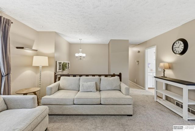 919 Bordeaux Avenue, Bellevue, NE 68123