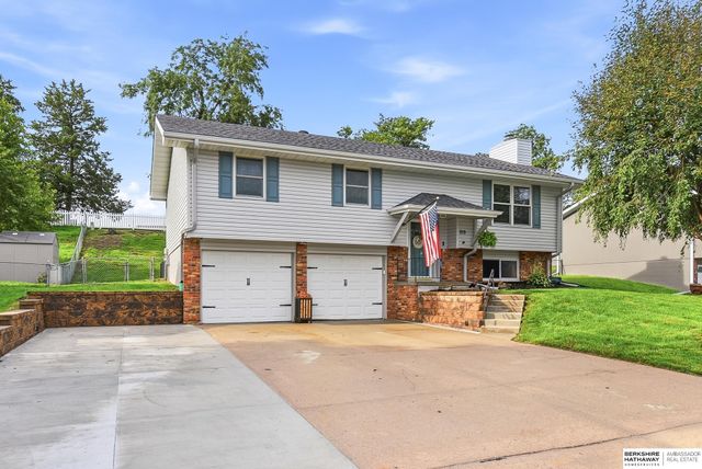 919 Bordeaux Avenue, Bellevue, NE 68123