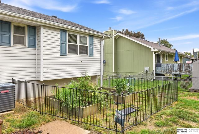 919 Bordeaux Avenue, Bellevue, NE 68123