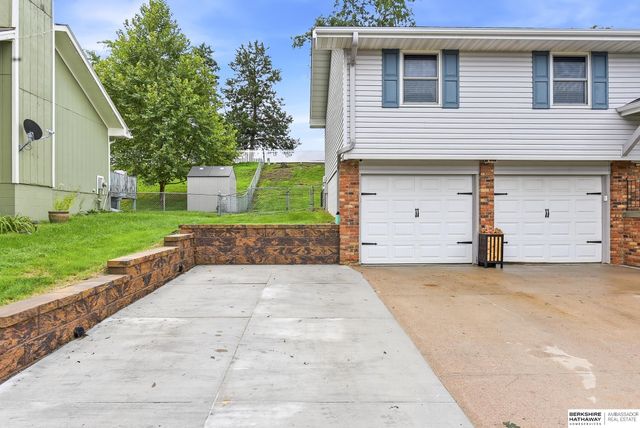 919 Bordeaux Avenue, Bellevue, NE 68123