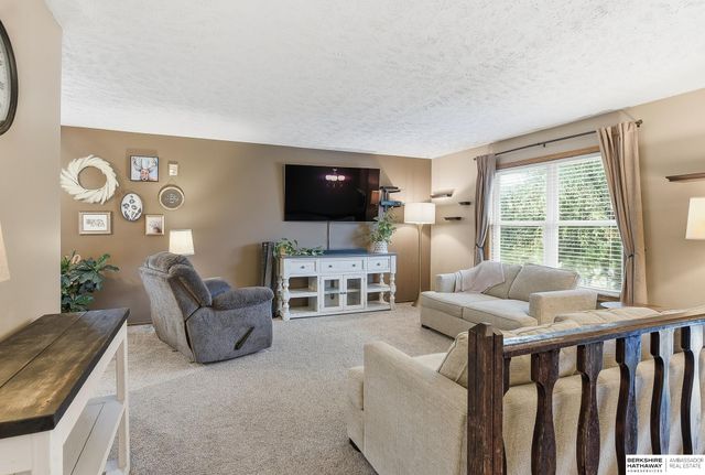 919 Bordeaux Avenue, Bellevue, NE 68123