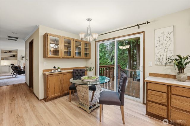 23038 NE 19th Drive, Sammamish, WA 98074