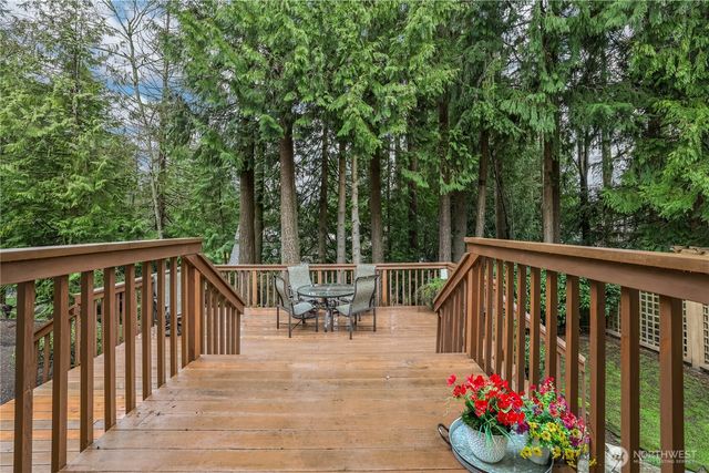 23038 NE 19th Drive, Sammamish, WA 98074