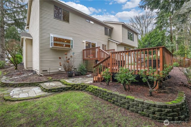 23038 NE 19th Drive, Sammamish, WA 98074