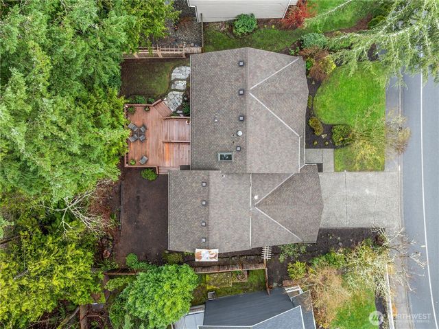 23038 NE 19th Drive, Sammamish, WA 98074