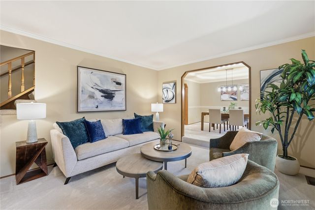 23038 NE 19th Drive, Sammamish, WA 98074