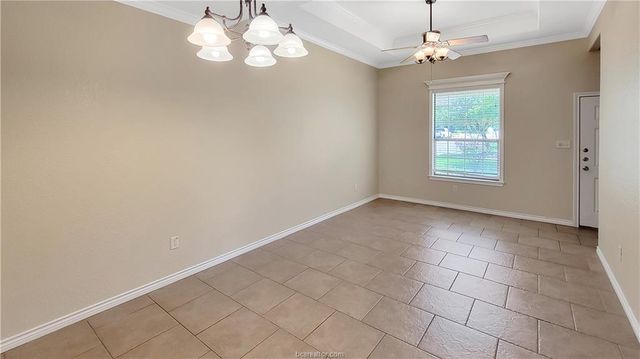 113 Kleine Lane, College Station, TX 77845