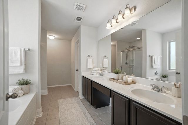 937 King George Lane, Savannah, TX 76227