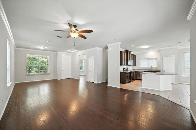 937 King George Lane, Savannah, TX 76227