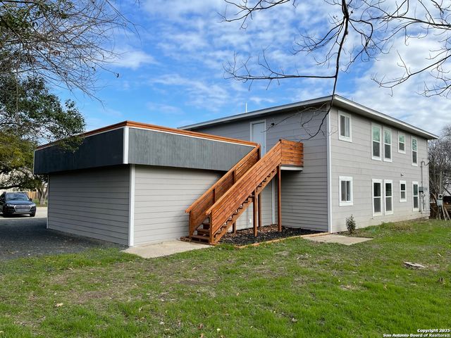 130 Senisa, San Antonio, TX 78228