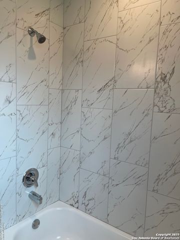 130 Senisa, San Antonio, TX 78228