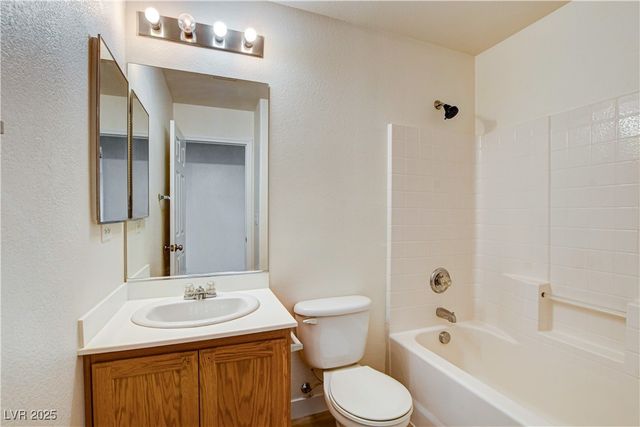 5597 Fewkes Canyon Court, Las Vegas, NV 89139