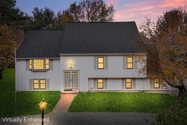 33 Dascomb Rd, Andover, MA 01810