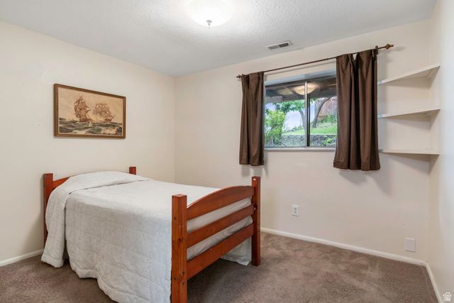 4851 KIWANA DR, South Ogden, UT 84403