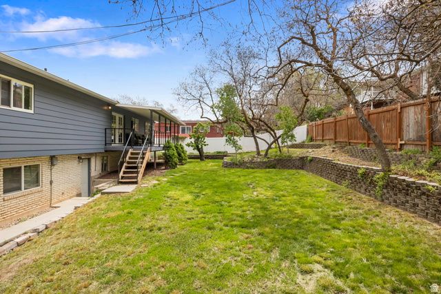 4851 KIWANA DR, South Ogden, UT 84403