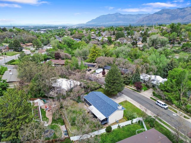 4851 KIWANA DR, South Ogden, UT 84403