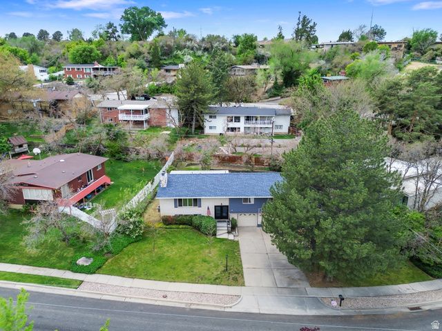 4851 KIWANA DR, South Ogden, UT 84403