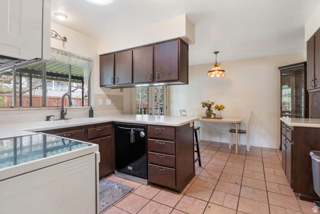 4851 KIWANA DR, South Ogden, UT 84403