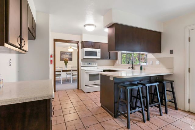 4851 KIWANA DR, South Ogden, UT 84403