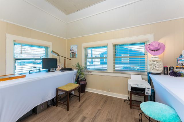 2314 34th Street, Galveston, TX 77550